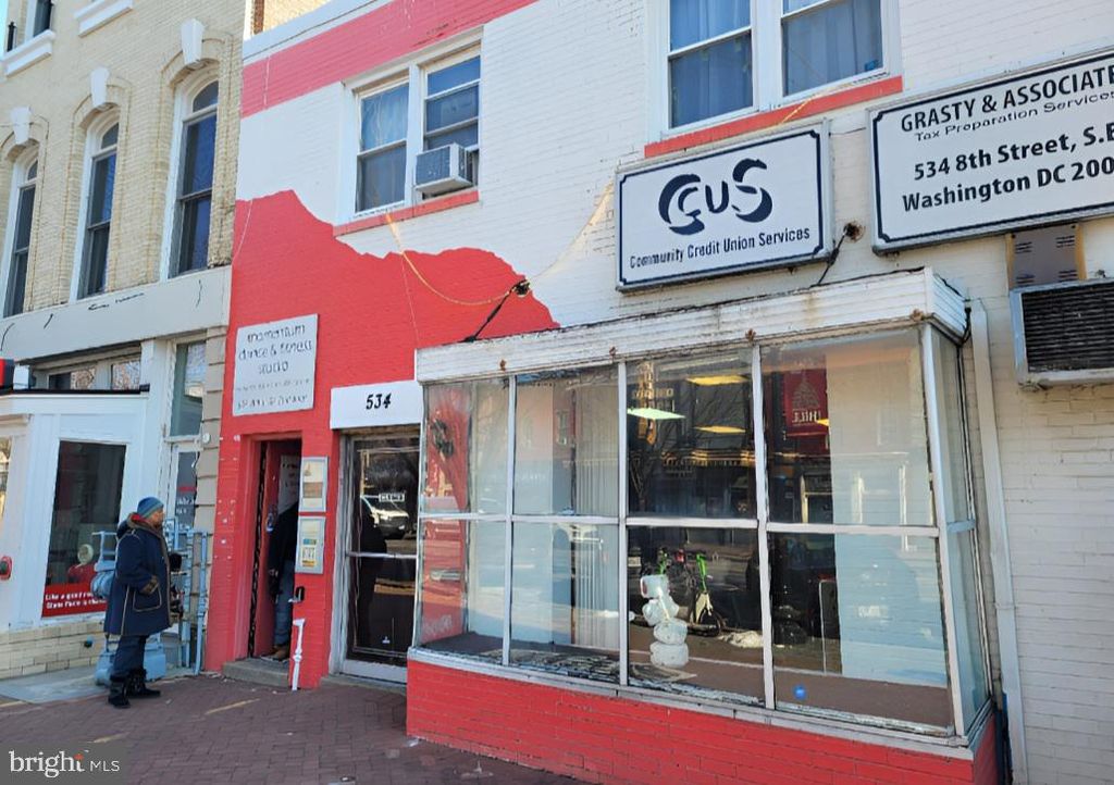 534 8TH ST SE, Washington, DC 20003