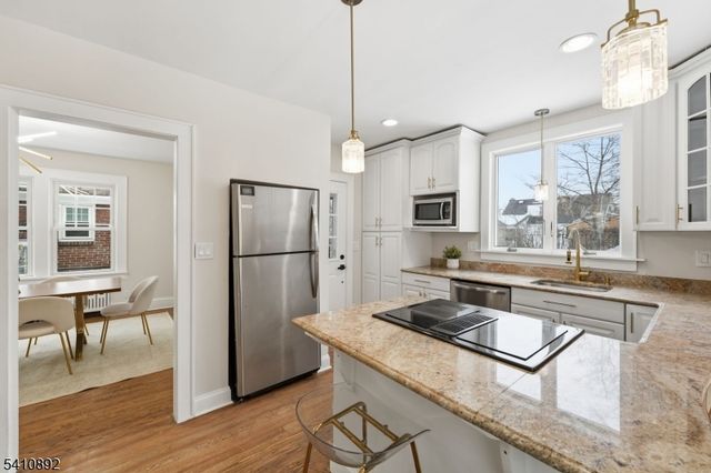 731 Woodland Ave, Roselle Park Boro, NJ 07204