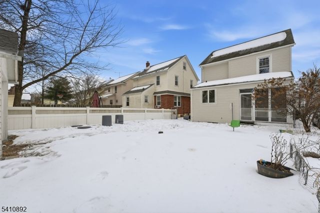 731 Woodland Ave, Roselle Park Boro, NJ 07204