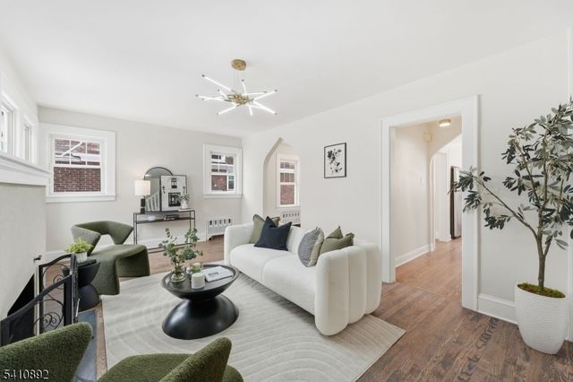 731 Woodland Ave, Roselle Park Boro, NJ 07204