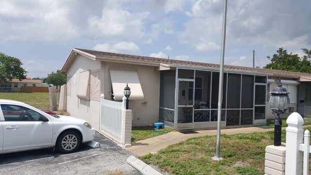 2213 LINCOLN Street 2, Hollywood, FL 33020