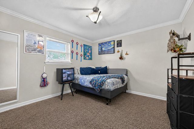 2306 Bunton Drive, El Campo, TX 77437