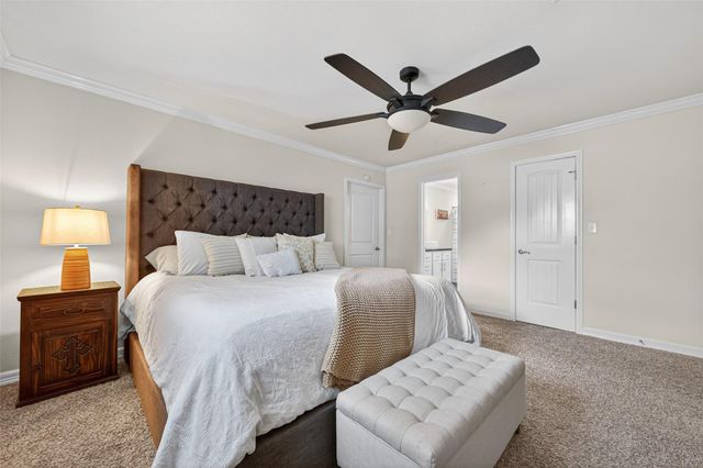2306 Bunton Drive, El Campo, TX 77437