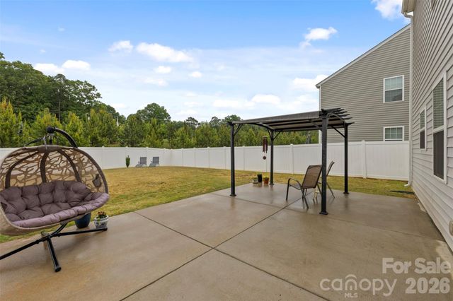 225 Final Stretch Lane, Clover, SC 29710