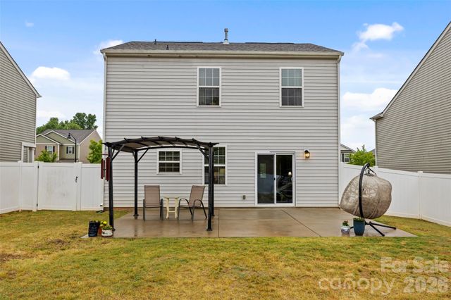 225 Final Stretch Lane, Clover, SC 29710