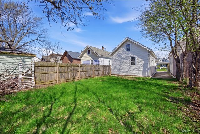 27 Connelly Avenue, Buffalo, NY 14215