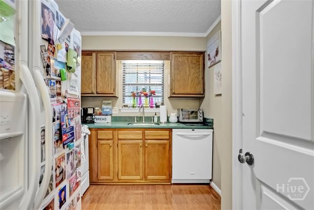 59 Colony Park Drive, Savannah, GA 31406