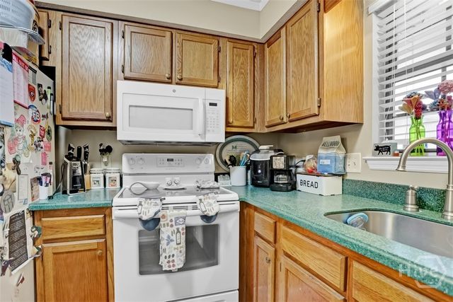 59 Colony Park Drive, Savannah, GA 31406