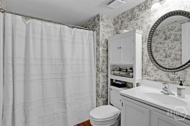 59 Colony Park Drive, Savannah, GA 31406