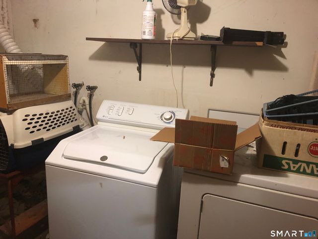 894 Burnside Avenue APT 11, East Hartford, CT 06108