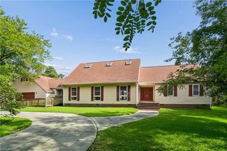 719 Poquoson Ave # B, Poquoson, VA 23662
