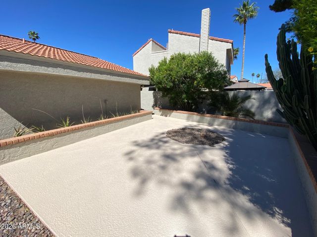 2416 W CARIBBEAN Lane 1, Phoenix, AZ 85023