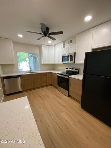 2416 W CARIBBEAN Lane 1, Phoenix, AZ 85023