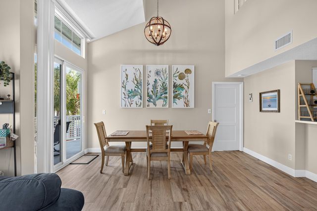 909 Mainsail Circle, Jupiter, FL 33477
