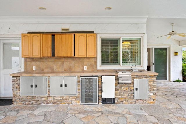 48825 Ave Anselmo, La Quinta, CA 92253