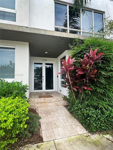 10336 NW 64th St ., Doral, FL 33178
