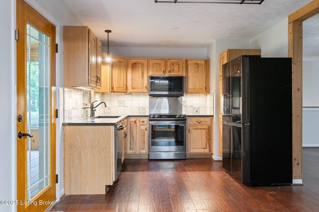 3067 State Hwy 737, Leitchfield, KY 42754