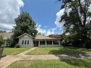 656 Louisiana Avenue, Mccomb, MS 39648
