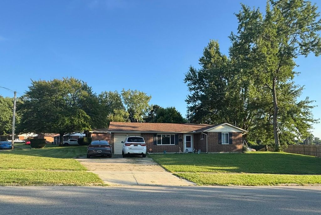 1305 Saratoga Drive 1305 Saratoga Drive, Troy, OH 45373