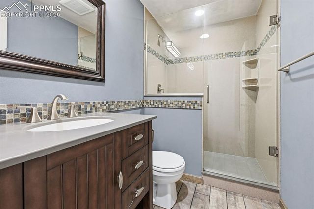 10 Haney Road, Colorado Springs, CO 80906