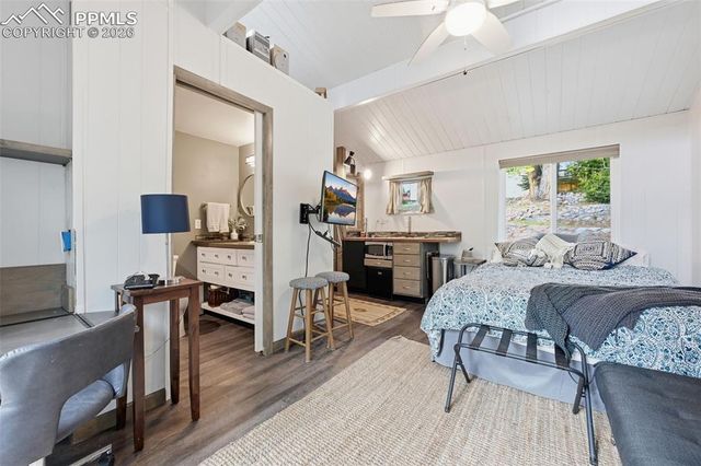 10 Haney Road, Colorado Springs, CO 80906