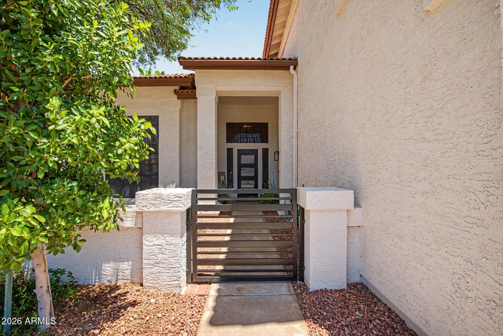13209 N 101ST Place, Scottsdale, AZ 85260 — photo 4