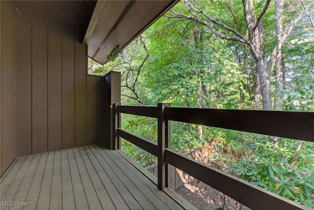 1939 Pine Drive, Kent, OH 44240