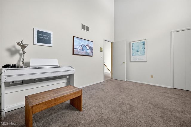 1939 Pine Drive, Kent, OH 44240