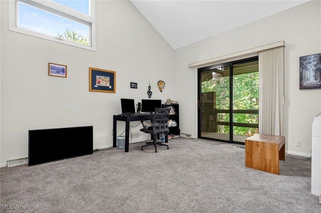 1939 Pine Drive, Kent, OH 44240