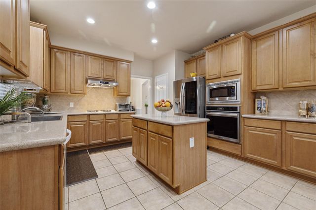 20003 Glen Lake Drive, Spring, TX 77388