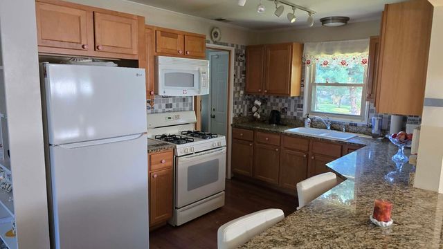 250 Marquette Street, Park Forest, IL 60466