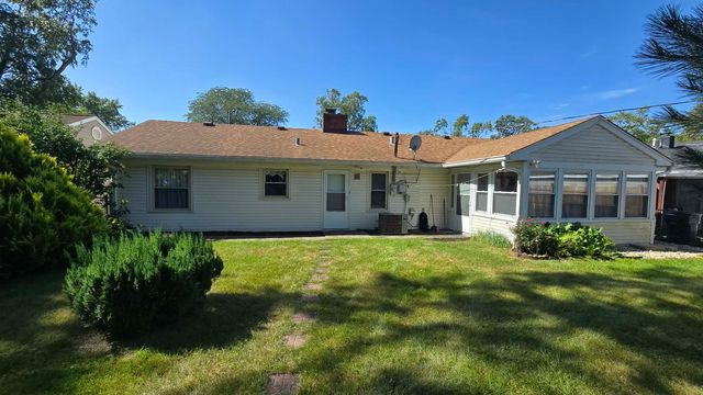 250 Marquette Street, Park Forest, IL 60466