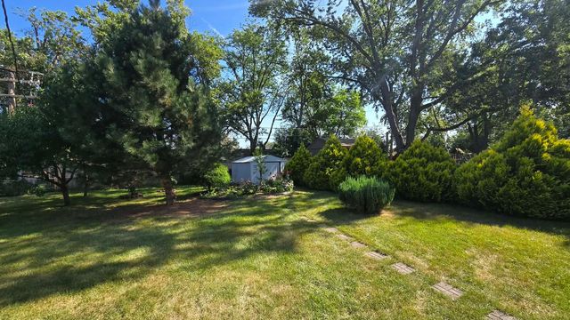 250 Marquette Street, Park Forest, IL 60466
