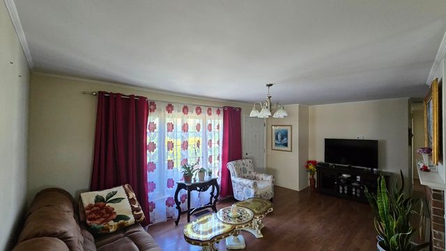 250 Marquette Street, Park Forest, IL 60466