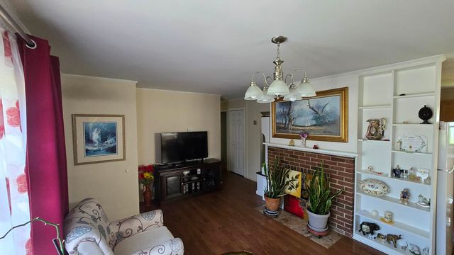 250 Marquette Street, Park Forest, IL 60466