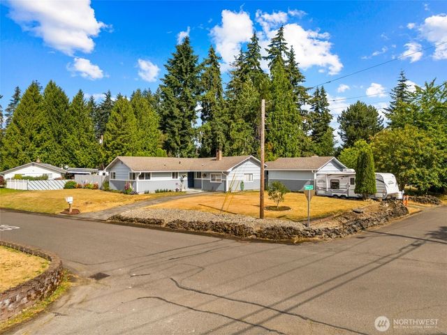7322 14th Avenue NE, Olympia, WA 98516