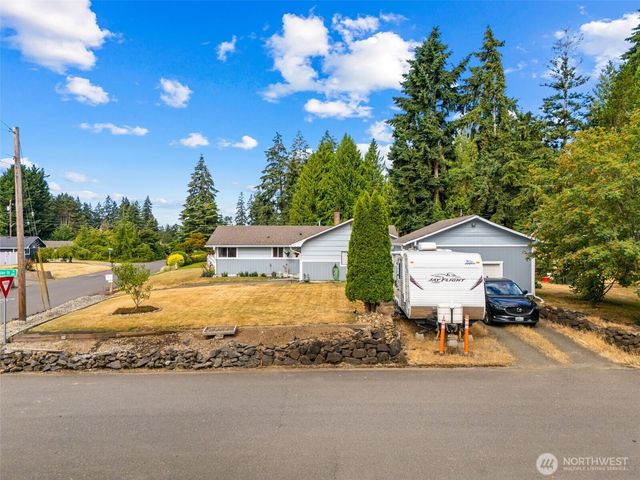 7322 14th Avenue NE, Olympia, WA 98516