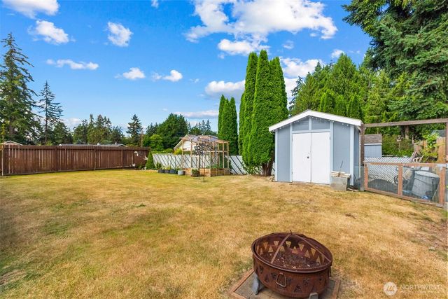 7322 14th Avenue NE, Olympia, WA 98516