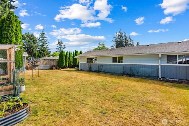 7322 14th Avenue NE, Olympia, WA 98516