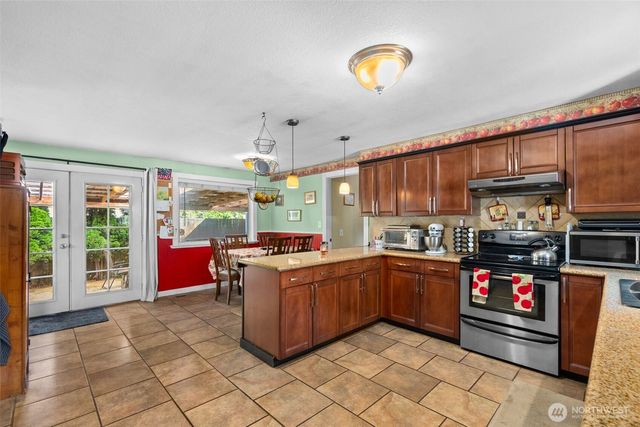 7322 14th Avenue NE, Olympia, WA 98516