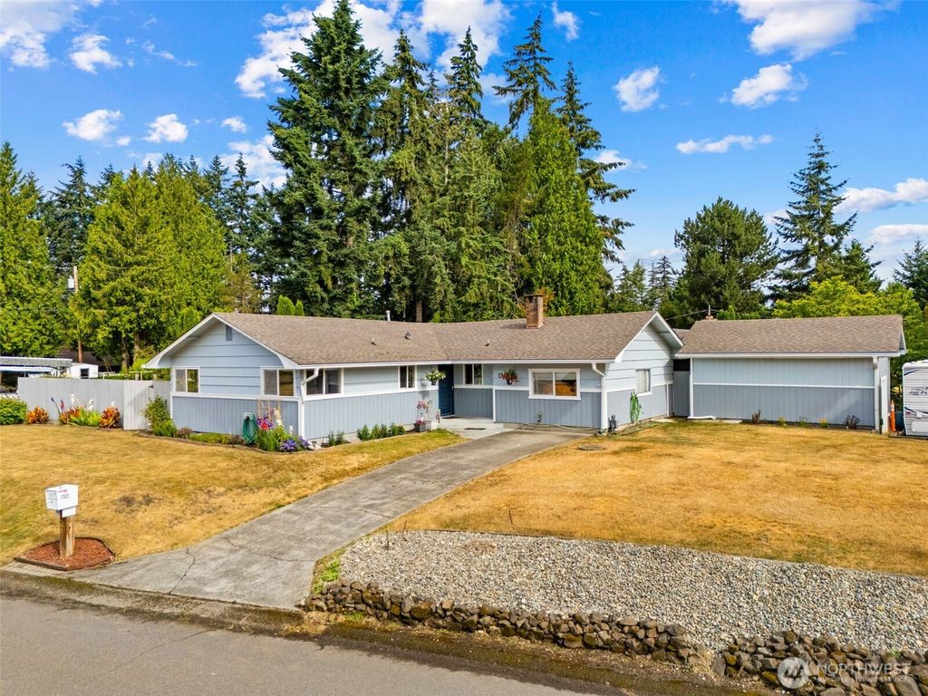 7322 14th Avenue NE, Olympia, WA 98516