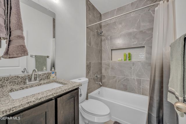 553 OAKMONT, El Paso, TX 79928