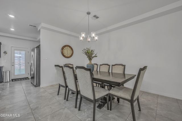 553 OAKMONT, El Paso, TX 79928