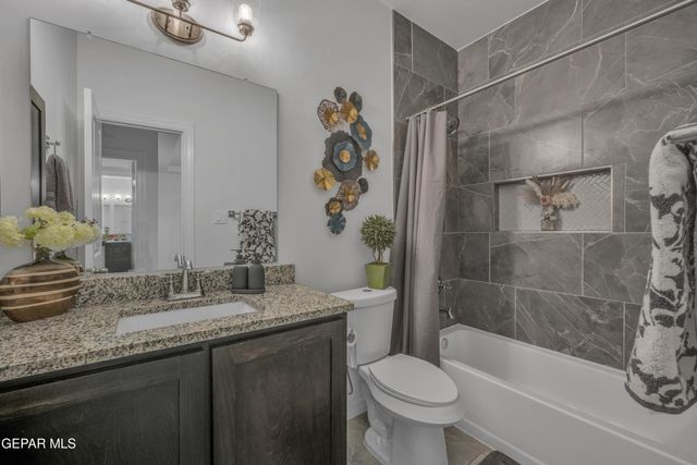 553 OAKMONT, El Paso, TX 79928