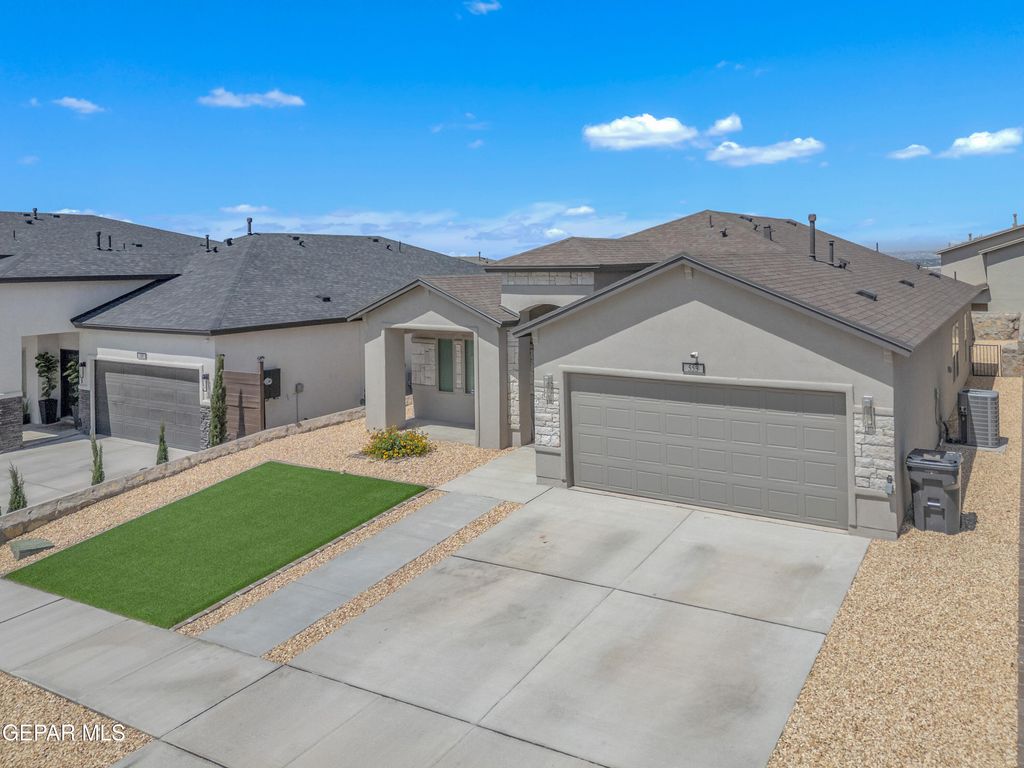 553 OAKMONT, El Paso, TX 79928