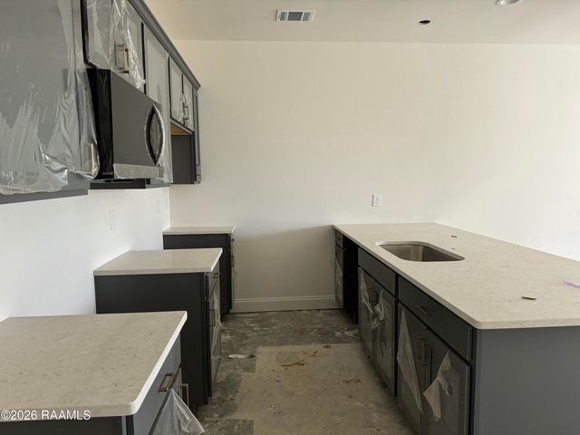 105 Maplebrook Way, Youngsville, LA 70592