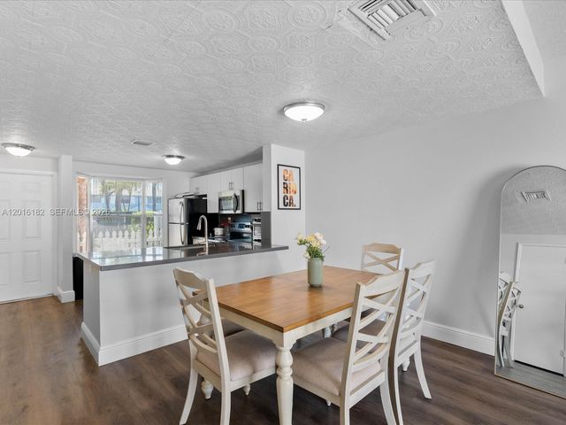 2685 NE 15th St, Pompano Beach, FL 33062