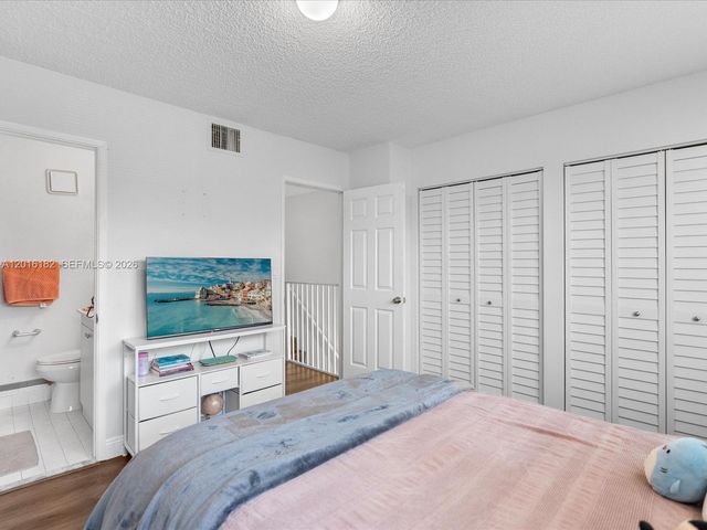 2685 NE 15th St, Pompano Beach, FL 33062