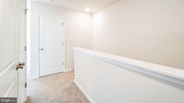 8325 BRODIE COURT, Breinigsville, PA 18031