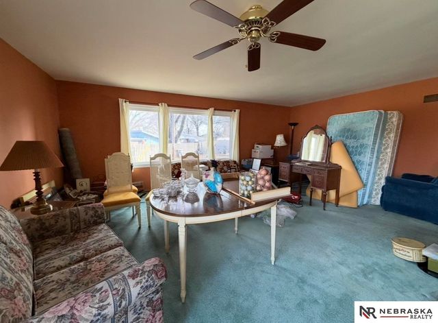 7277 Frederick Street, Omaha, NE 68124